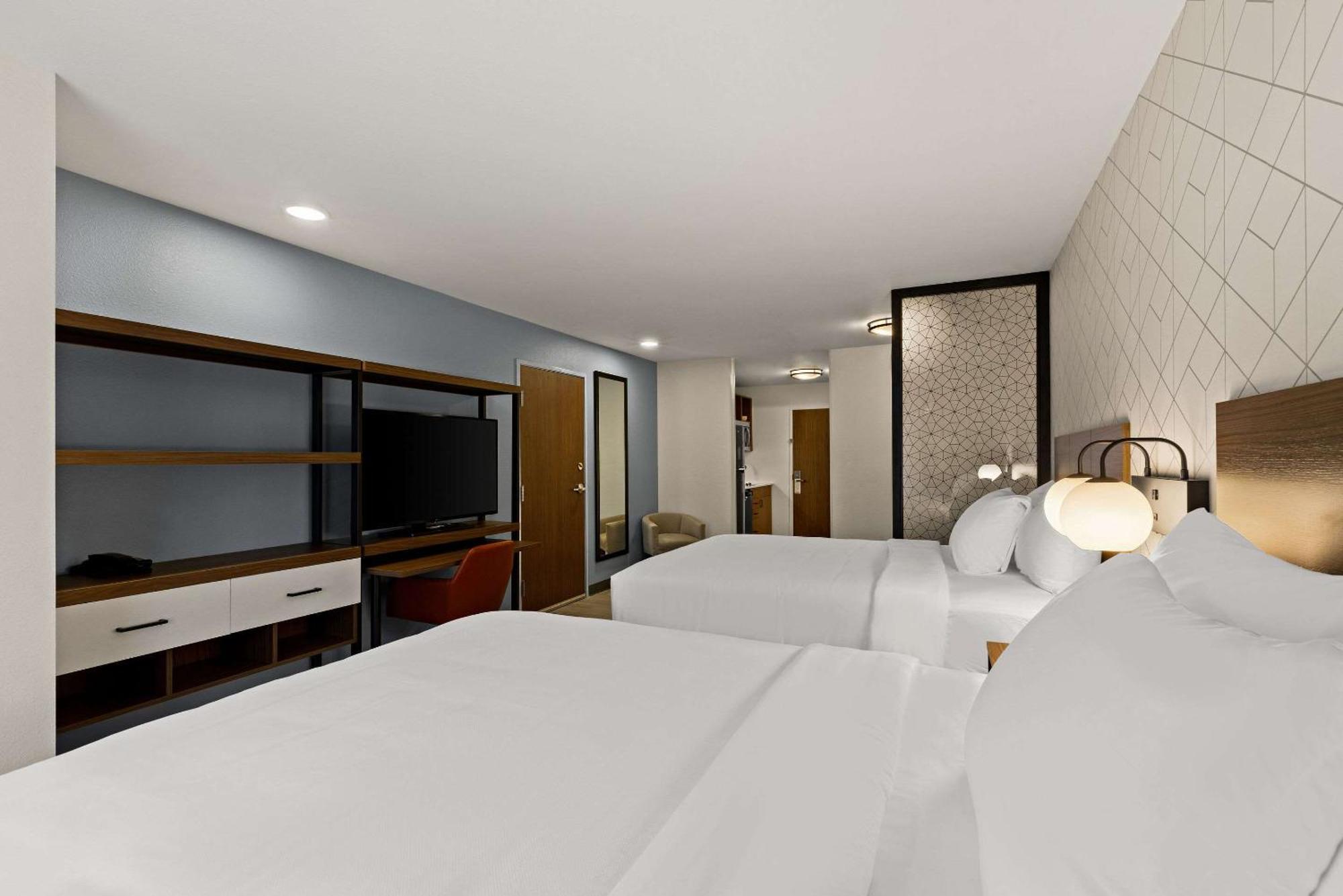 Everhome Suites El Paso Airport Near Fort Bliss Loma Terrace 外观 照片