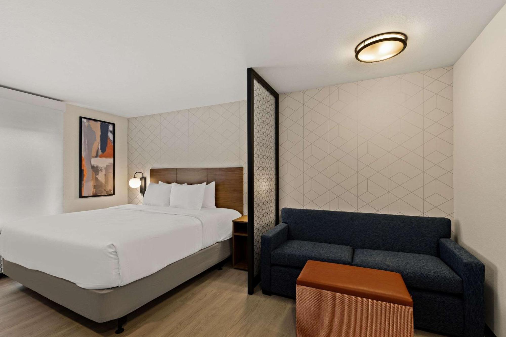 Everhome Suites El Paso Airport Near Fort Bliss Loma Terrace 外观 照片